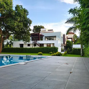 https://nadhiyoram.hotels-alappuzha.com
